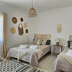 빌라 Sunshine, E Praia, Estilo E Conforto, Espaco E Privacidade, Perfeita As Suas Ferias Em Olhao *